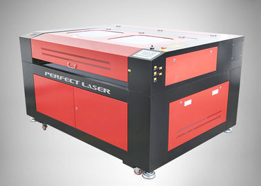 Red Style CO2 Laser Engraving Machine For Billboard , Art Gift Industry